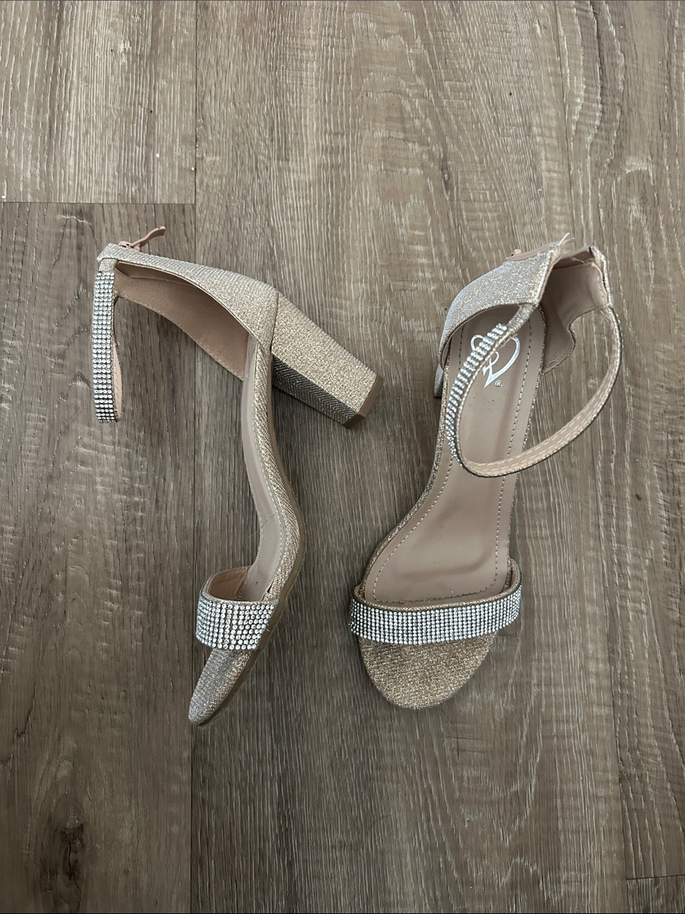 Glitter Block Heel Sandals with Rhinestone Strap - Nude